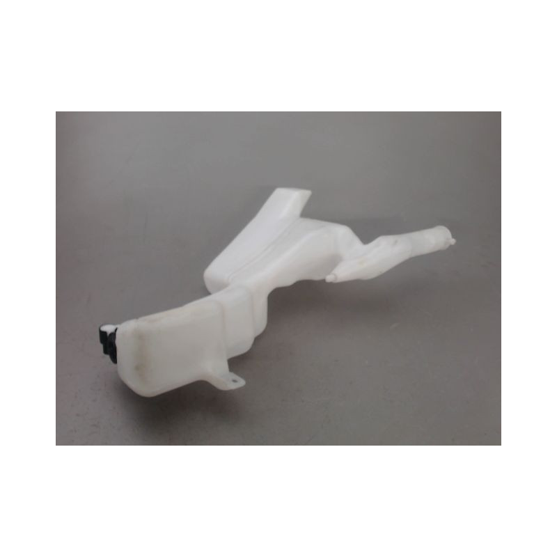 RESERVOIR LAVE-GLACE AVANT FORD FIESTA