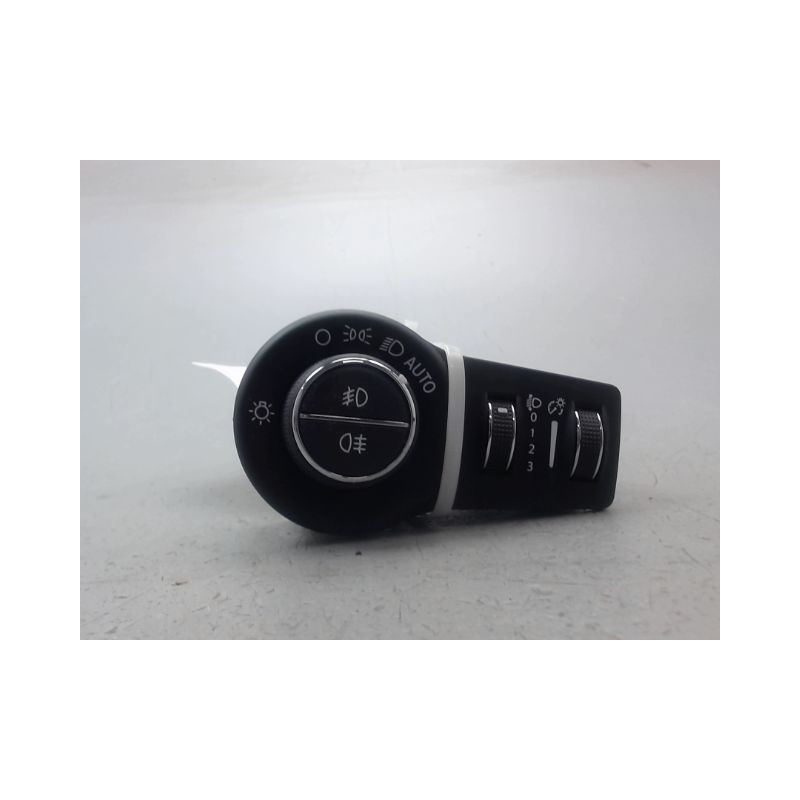 INTERIEUR COMMANDE PHARES FIAT 500X