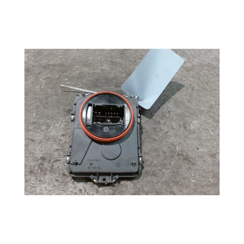 BOITIER XENON PHARE GAUCHE VOLKSWAGEN GOLF