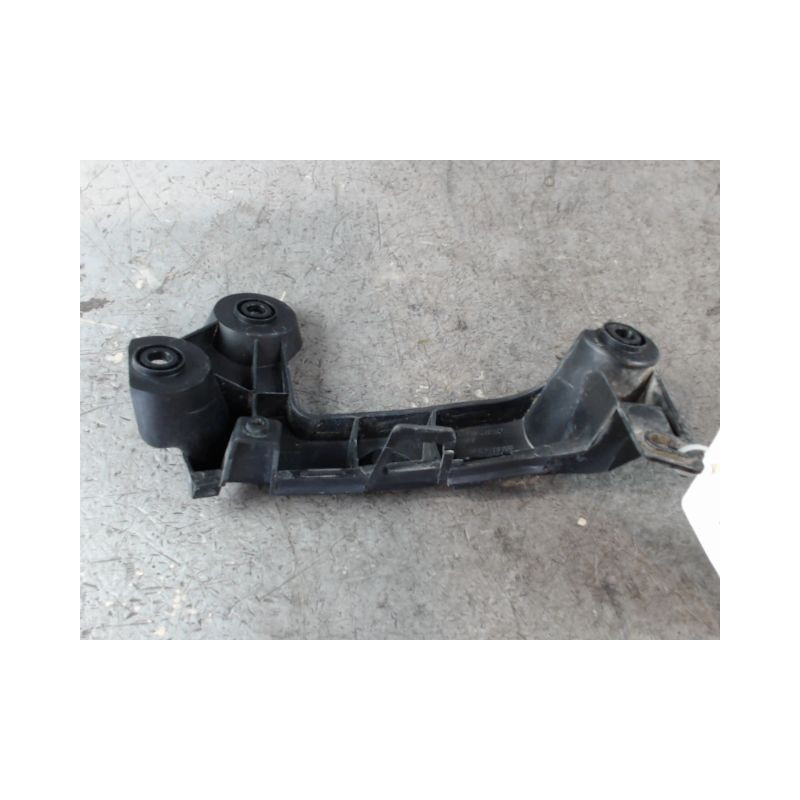 SUPPORT PARE-CHOC ARG CITROEN DS3 2009-