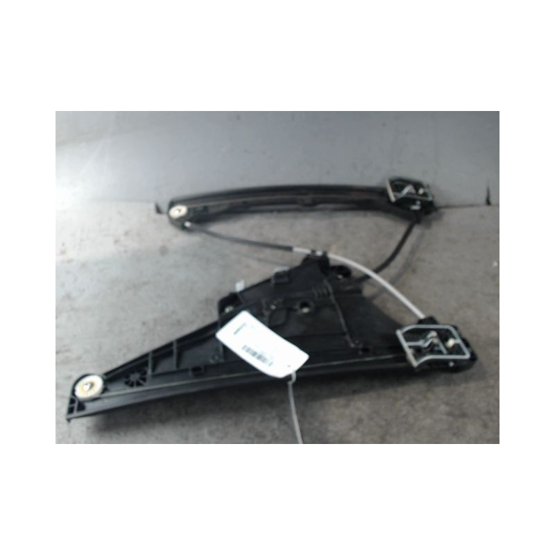 MECANISME+MOTEUR LEVE-GLACE AVANT DROIT OPEL CORSA 2010-