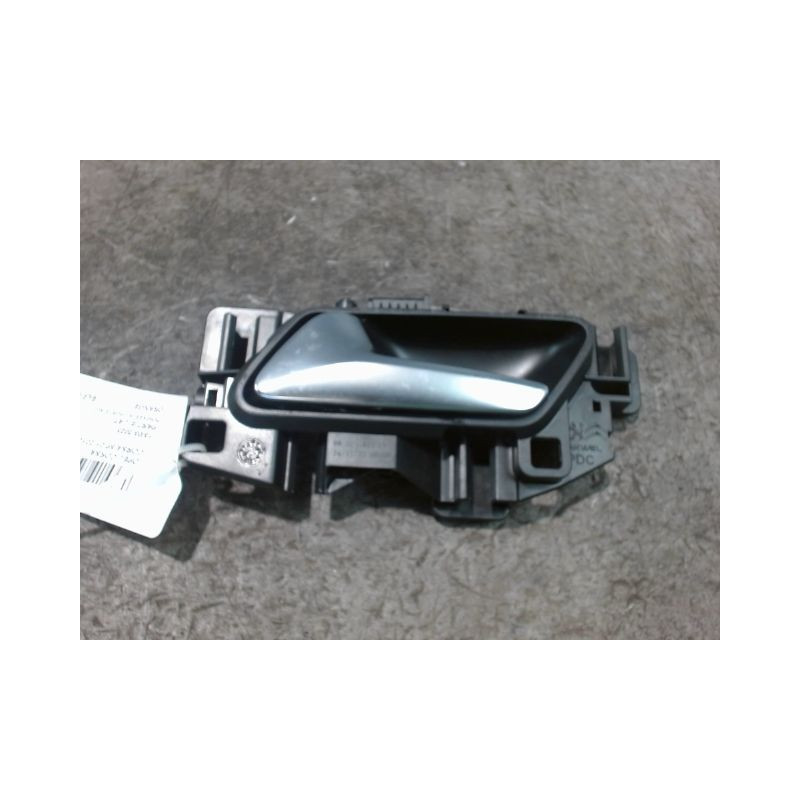 POIGNEE INTERIEURE PORTE AVANT GAUCHE OPEL CORSA 2010-