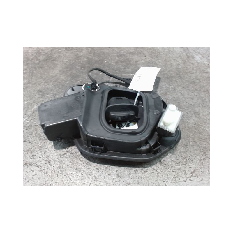 VOLET DE TRAPPE CHARGEMENT ELECTRIQUE OPEL CORSA 2010-