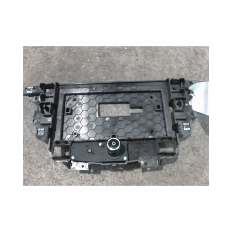 COMMANDE GPS OPEL CORSA 2010-