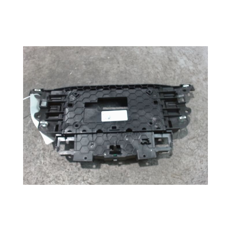 COMMANDE GPS OPEL CORSA 2010-