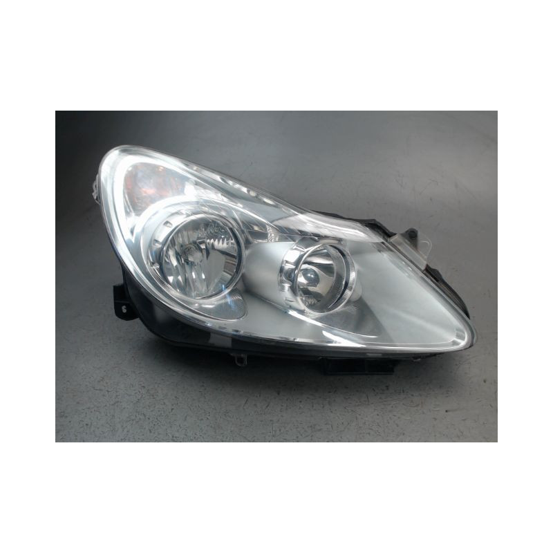 PHARE DROIT OPEL CORSA