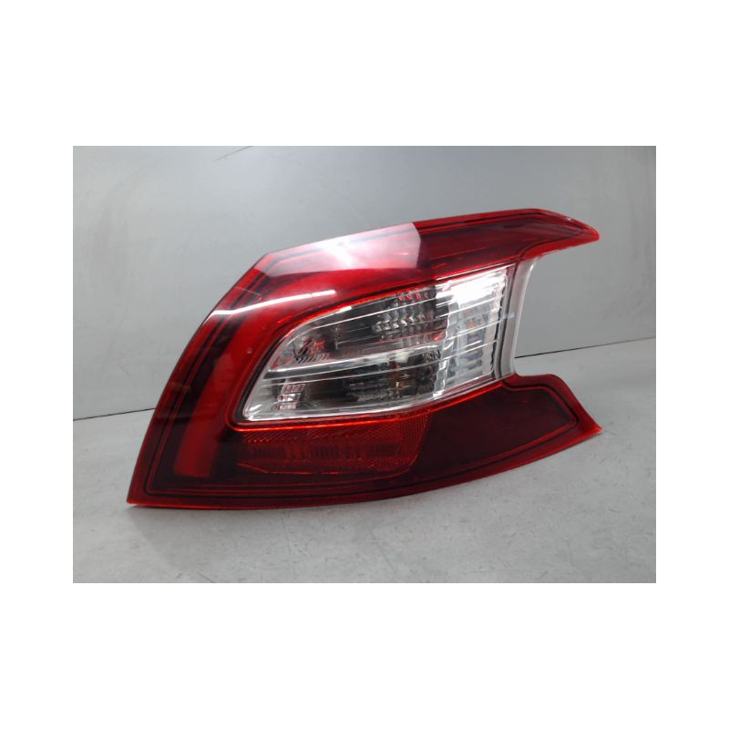 FEU ARRIERE DROIT PEUGEOT 308