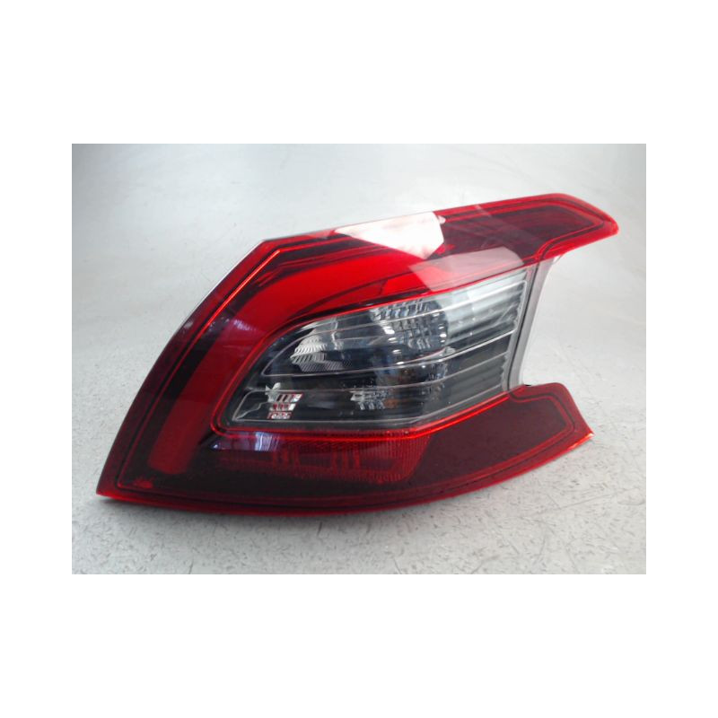 FEU ARRIERE DROIT PEUGEOT 308