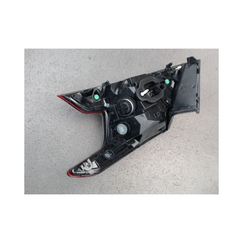 FEU ARRIERE GAUCHE  PEUGEOT 308