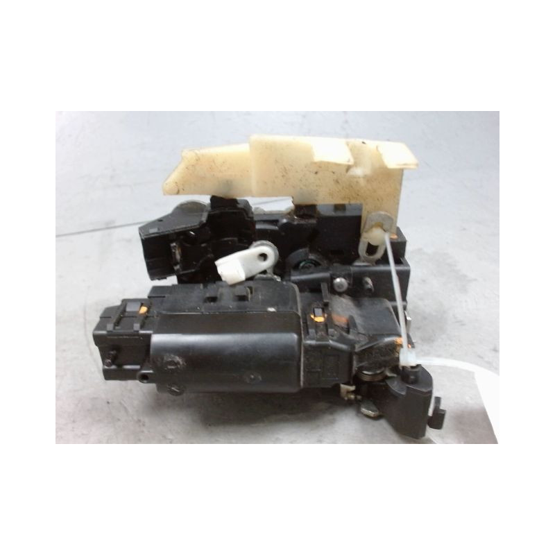 SYSTEME CONDAMNATION AVANT DROIT DACIA DUSTER