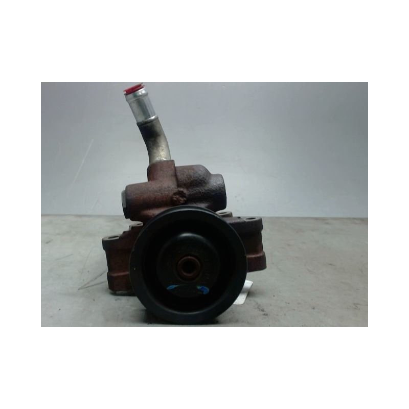POMPE DIRECTION ASSISTEE FORD FIESTA 2005-