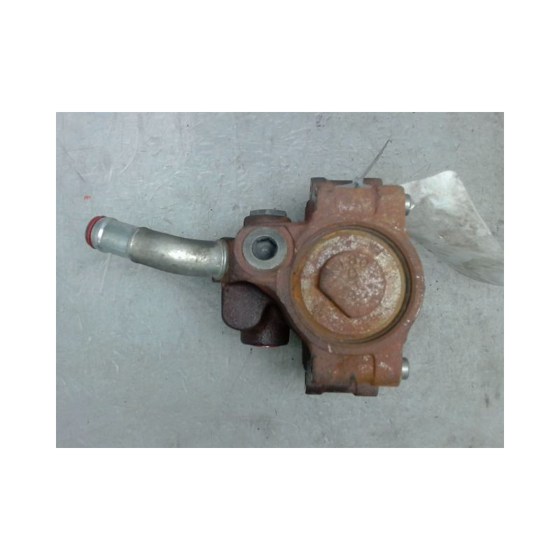 POMPE DIRECTION ASSISTEE FORD FIESTA 2005-
