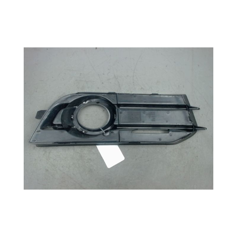 GRILLE VENTILATION PARE-CHOC AVG AUDI A1