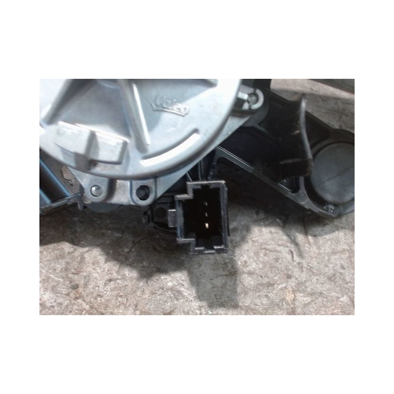 MOTEUR ESSUIE-GLACE ARRIERE PEUGEOT 208