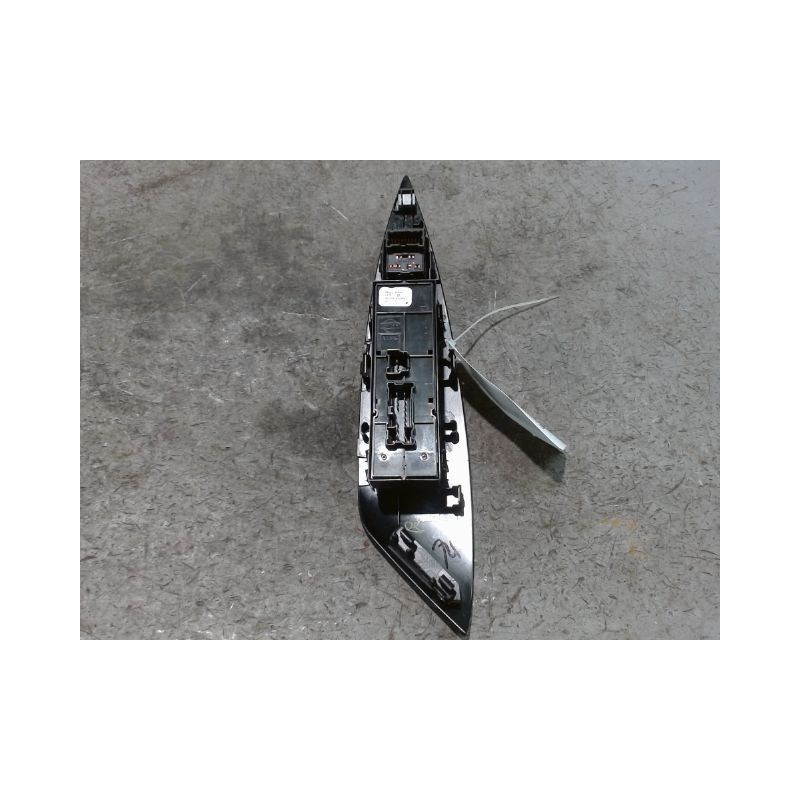 COMMANDE LEVE-GLACE PORTE AVG NISSAN LEAF