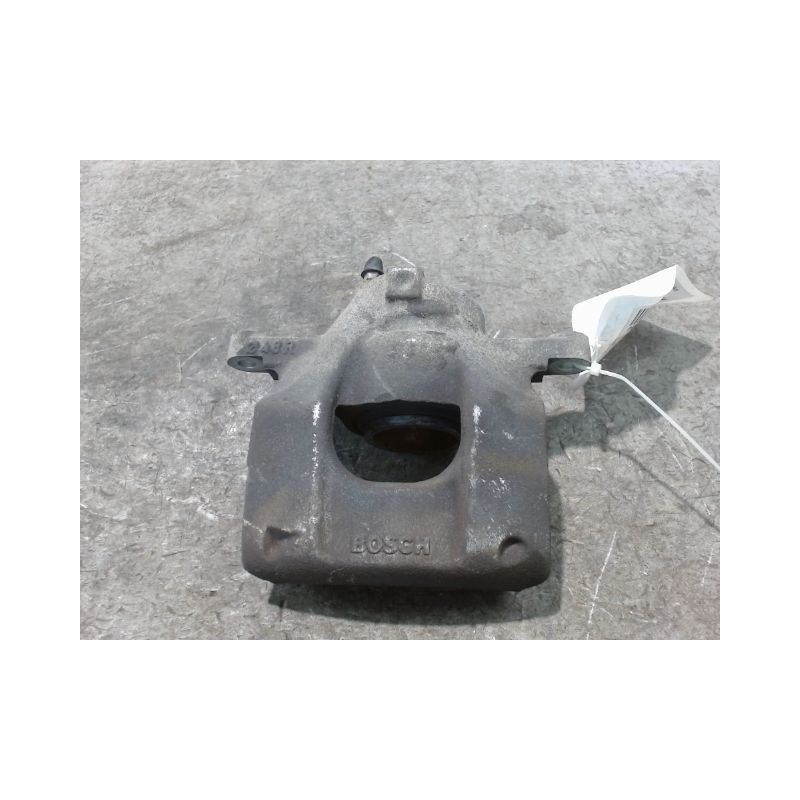 ETRIER DE FREIN AVANT DROIT PEUGEOT 108