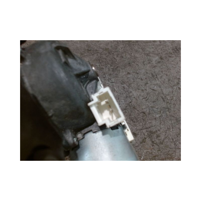 MOTEUR ESSUIE-GLACE ARRIERE CITROEN C3 2005-