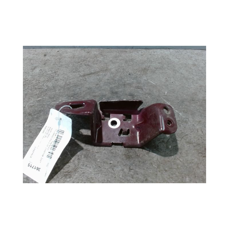 SUPPORT PARE-CHOC AVG RENAULT TWINGO PH.3 2000-2007