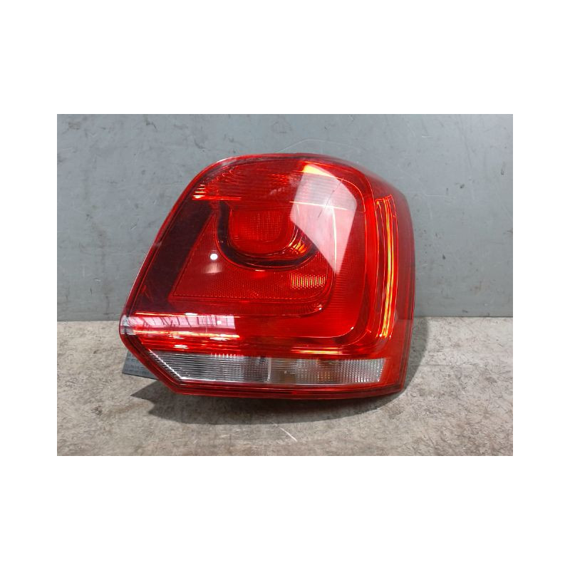 FEU ARRIERE DROIT VOLKSWAGEN POLO 2005-