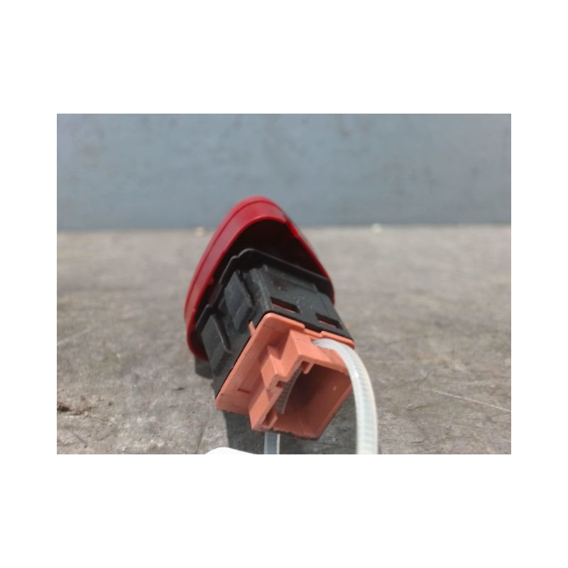 BOUTON DE WARNING CITROEN C3 2005-