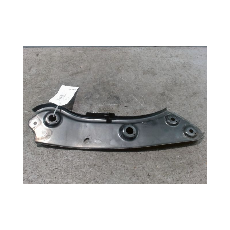 TOLE PORTE PHARE GAUCHE VOLKSWAGEN CADDY