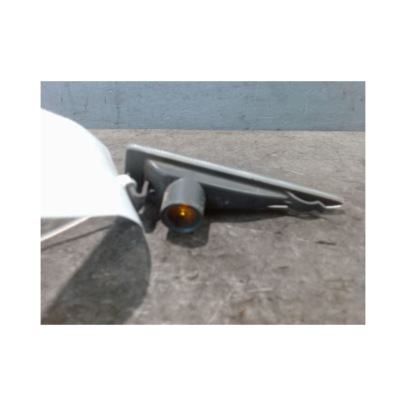 REPETITEUR AILE DROIT RENAULT MEGANE II PH1 CPE 02-05