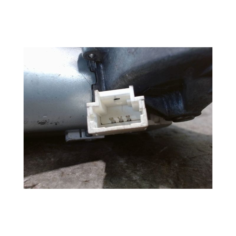 MOTEUR ESSUIE-GLACE ARRIERE CITROEN SAXO 99-