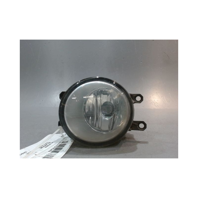PHARE ANTIBROUILLARD AVANT GAUCHE TOYOTA AURIS