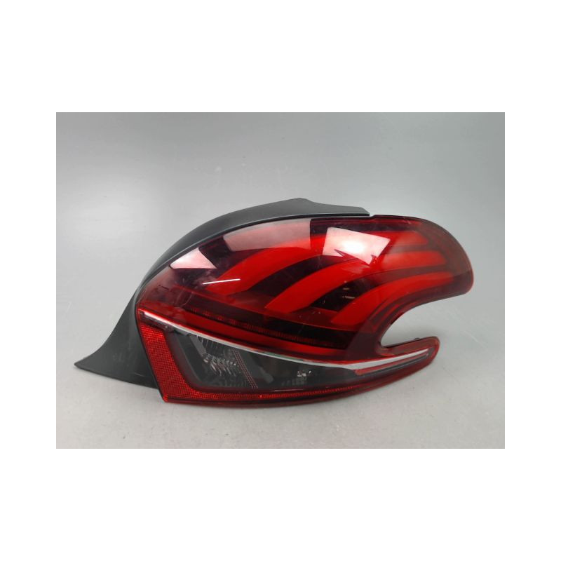 FEU ARRIERE DROIT PEUGEOT 208 2012-...