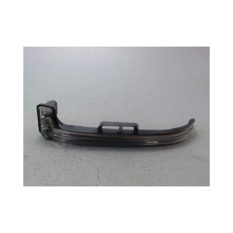 REPETITEUR RETROVISEUR GAUCHE PEUGEOT 3008 BREAK I PHASE 2 2013-...
