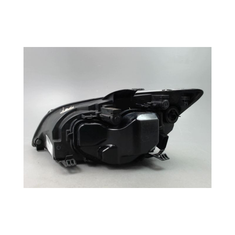 PHARE DROIT FORD FOCUS II Phase 1 2004-2007