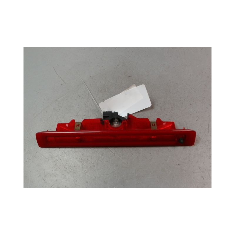 FEUX STOP SUPPLEMENTAIRE RENAULT CLIO III Phase 2 2009-2014