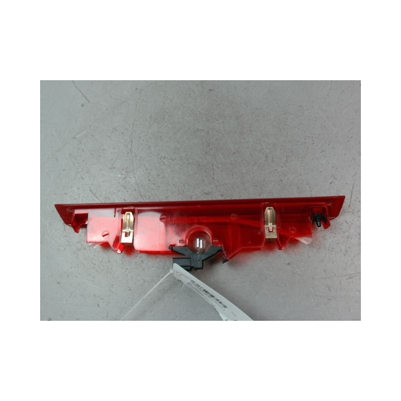 FEUX STOP SUPPLEMENTAIRE RENAULT CLIO III Phase 2 2009-2014