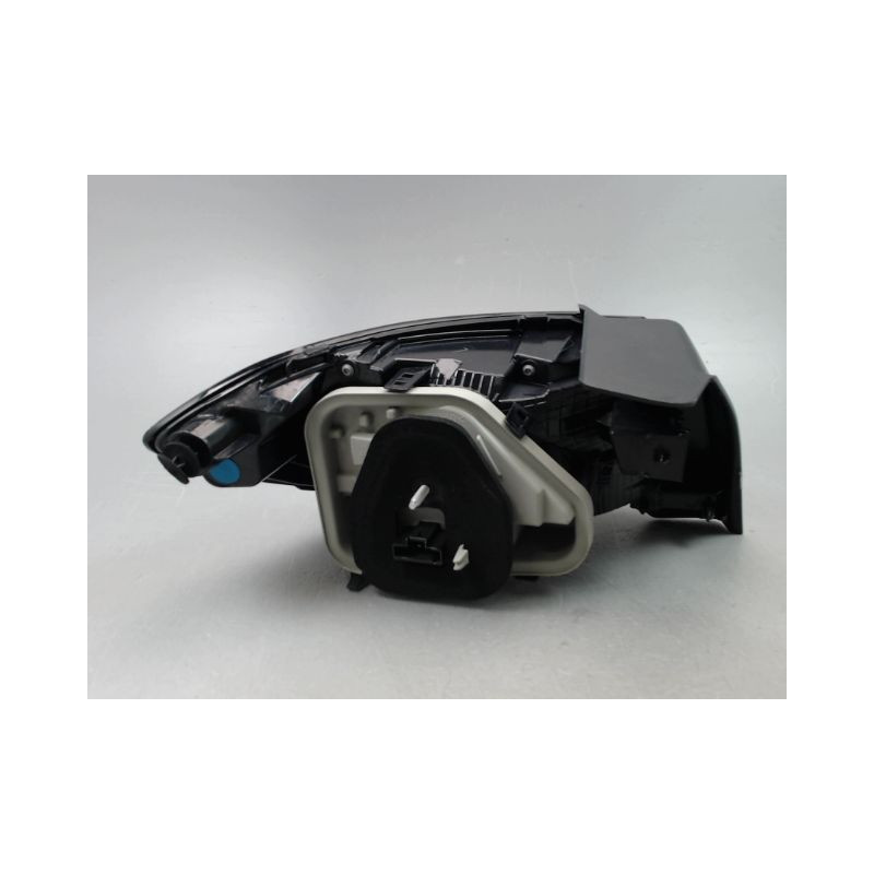 FEU ARRIERE DROIT PEUGEOT 208 2012-...