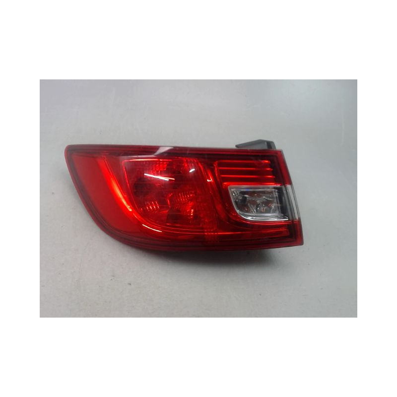 FEU ARRIERE GAUCHE  RENAULT CLIO IV Phase 1 2012-...