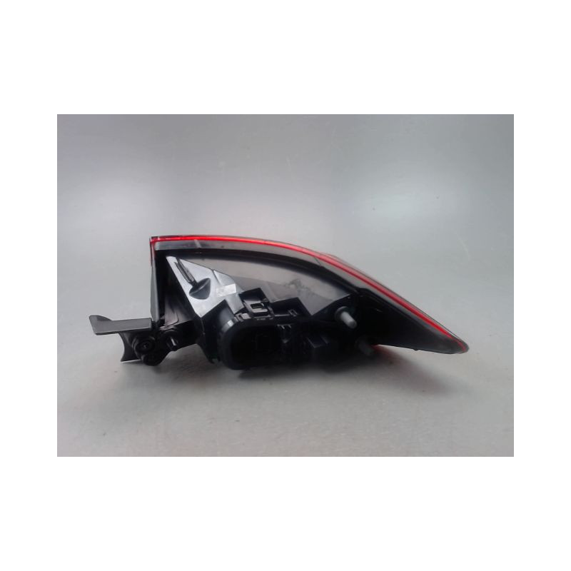 FEU ARRIERE GAUCHE  RENAULT CLIO IV Phase 1 2012-...