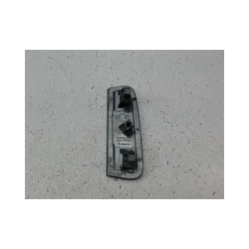 CATADIOPTRE ARG TOYOTA YARIS 2005-