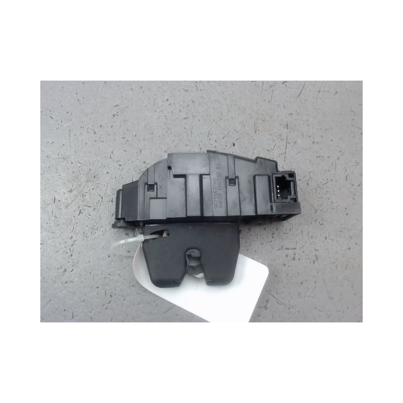 SERRURE HAYON  PEUGEOT 207 2006-2013