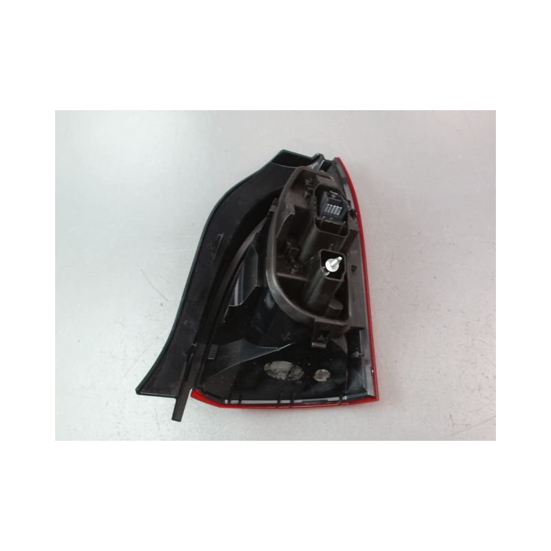 FEU ARRIERE GAUCHE  RENAULT TWINGO II Phase 2 2011-2014
