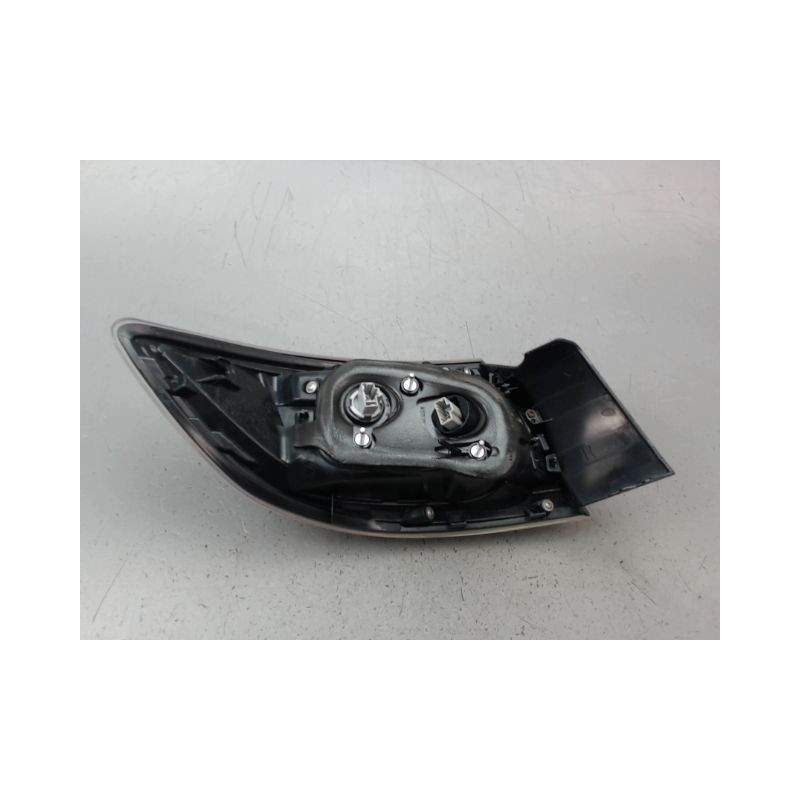 FEU ARRIERE DROIT MAZDA MAZDA 3  5P