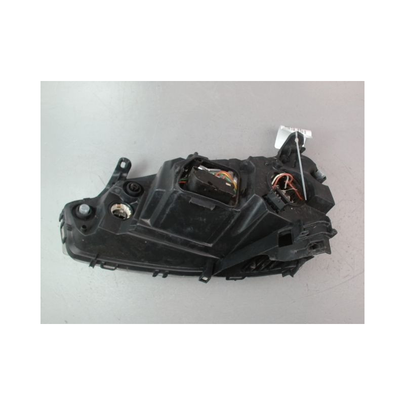 PHARE DROIT OPEL CORSA III Phase 2 (C) 2003-2006