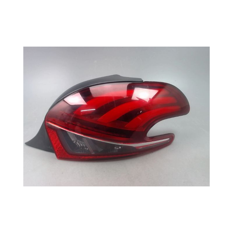 FEU ARRIERE DROIT PEUGEOT 208 Phase 1 2012-...