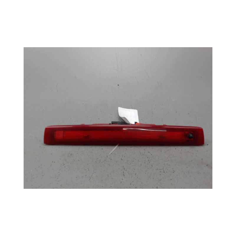 FEUX STOP SUPPLEMENTAIRE RENAULT CLIO III Phase 2 2009-2014