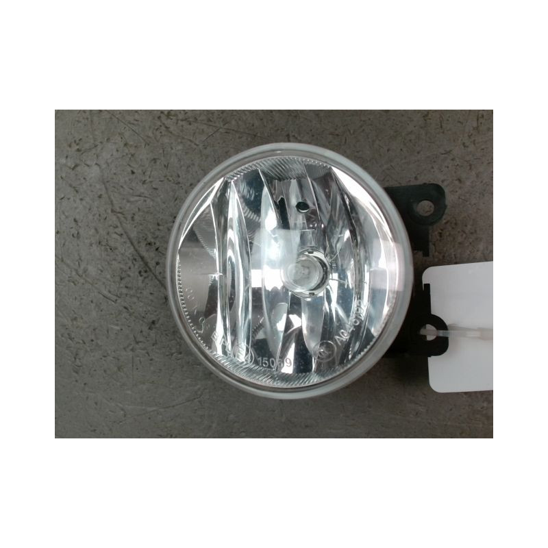 PHARE ANTIBROUILLARD AVANT GAUCHE PEUGEOT 208 2012-...