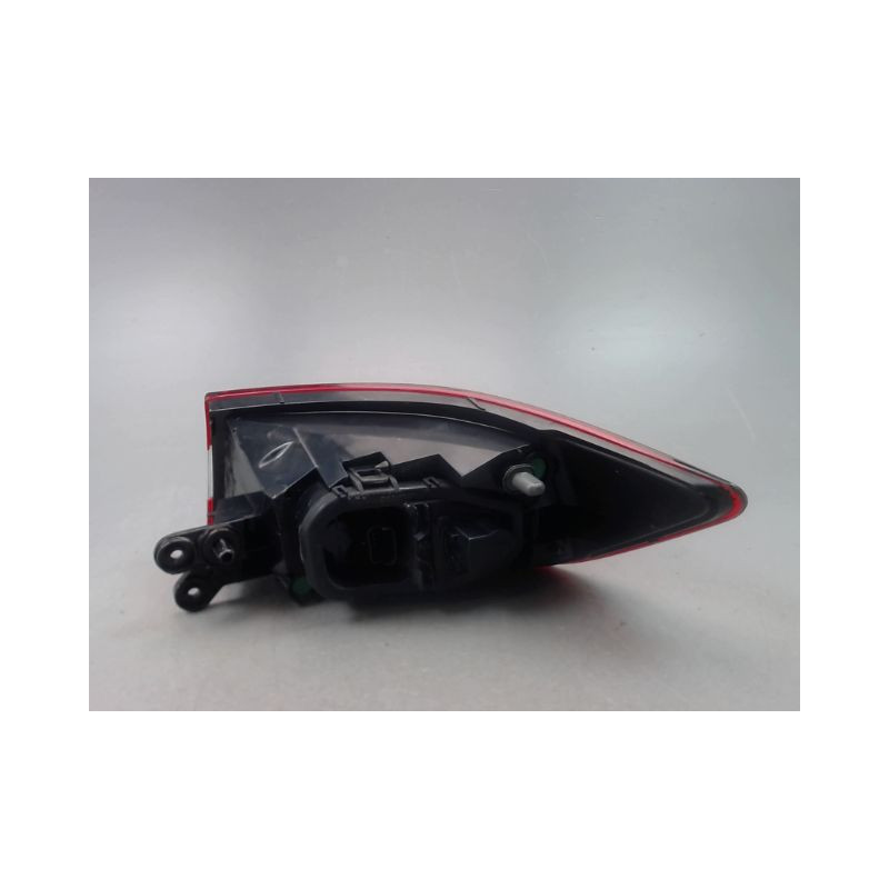 FEU ARRIERE GAUCHE  RENAULT CLIO IV Phase 1 2012-...