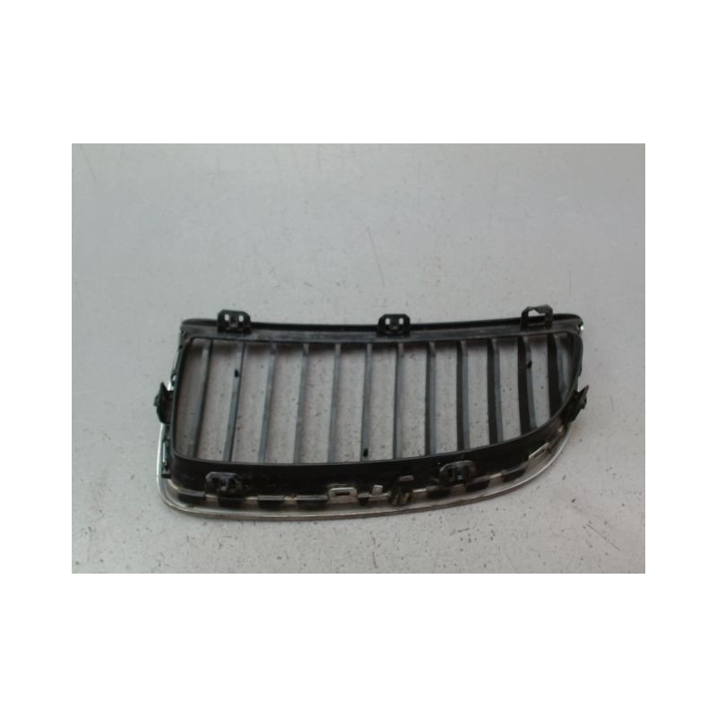 GRILLE CALANDRE DROIT BMW SERIE 3 TOURING V Phase 1 (E91) 2005-2008
