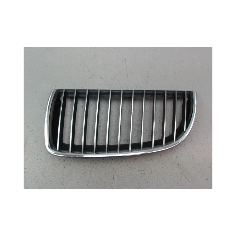 GRILLE CALANDRE GAUCHE BMW SERIE 3 TOURING V Phase 1 (E91) 2005-2008
