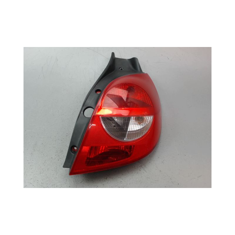FEU ARRIERE DROIT RENAULT CLIO III Phase 1 2005-2009