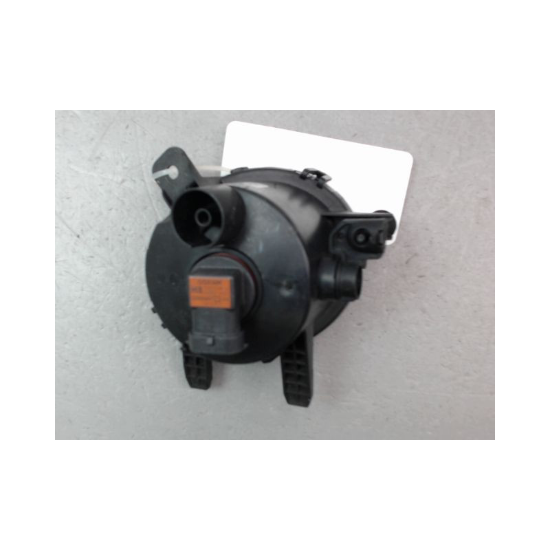 PHARE ANTIBROUILLARD AVANT GAUCHE BMW SERIE 3 BERL. VI (F30/F80) 2011-...