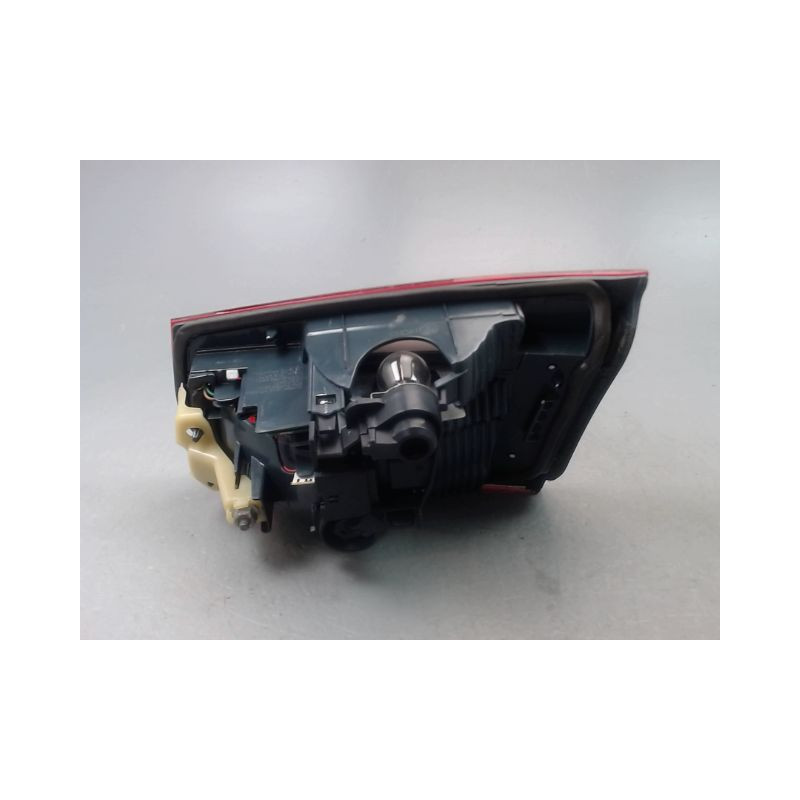 FEU ARRIERE INTERIEUR GAUCHE BMW SERIE 3 BERL. VI (F30/F80) 2011-...